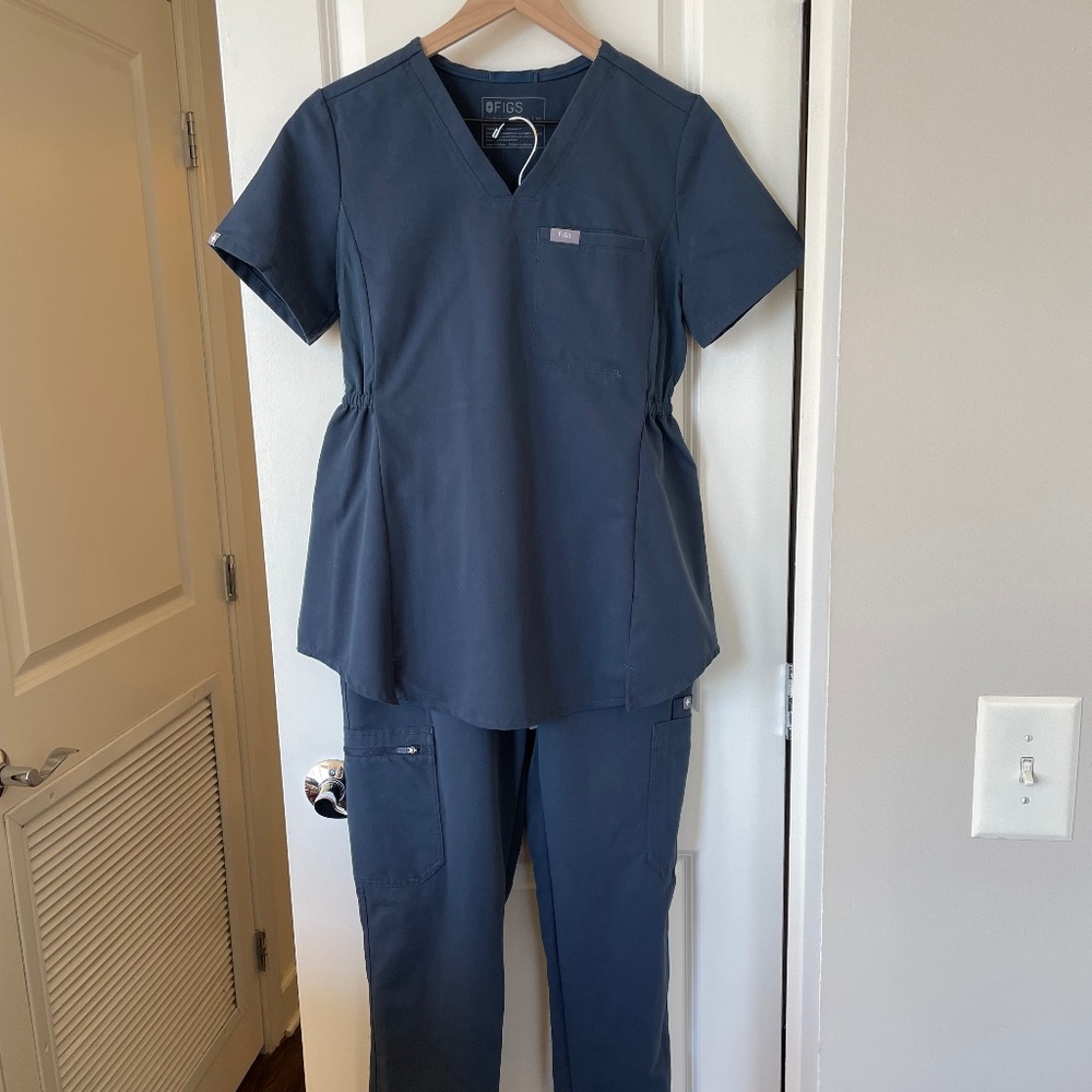 Figs Maternity Scrubs